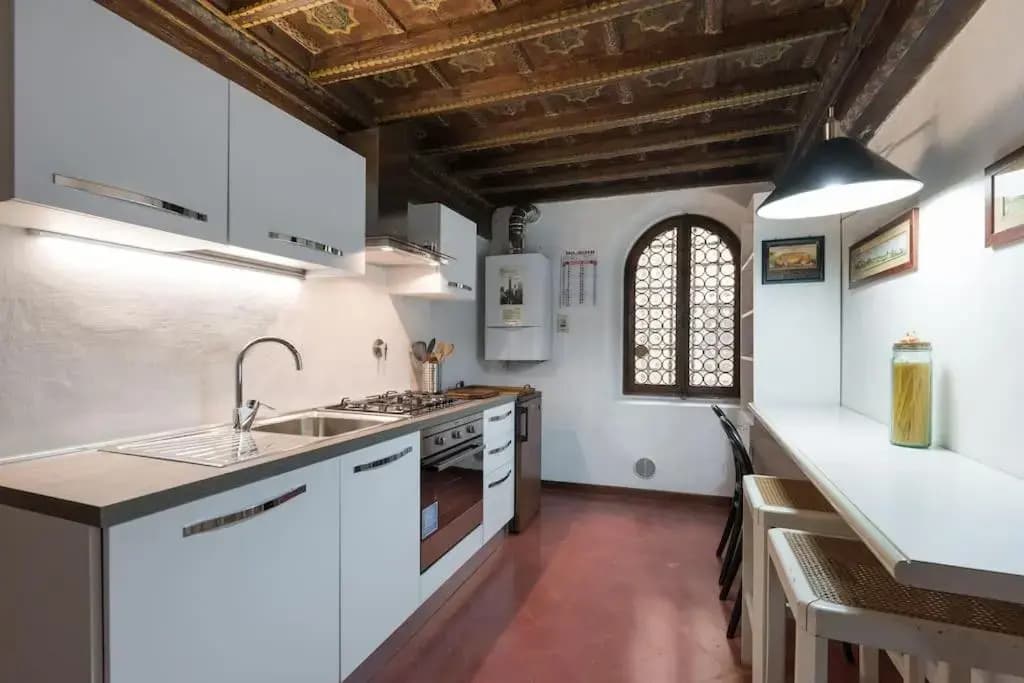 Renaissance Apartment - photo 9