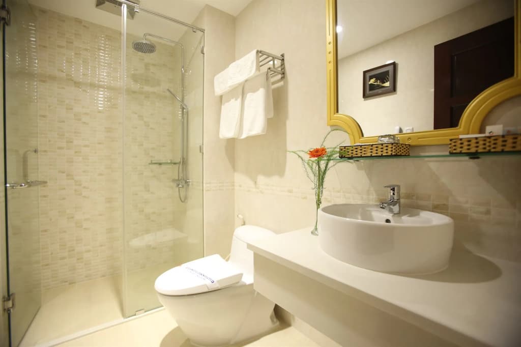 Orange Hotel - photo 10