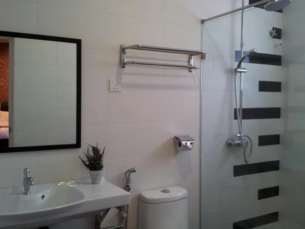i Garden Hotel - photo 7