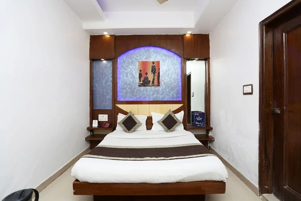 Hotel Sai Dham International - photo 4