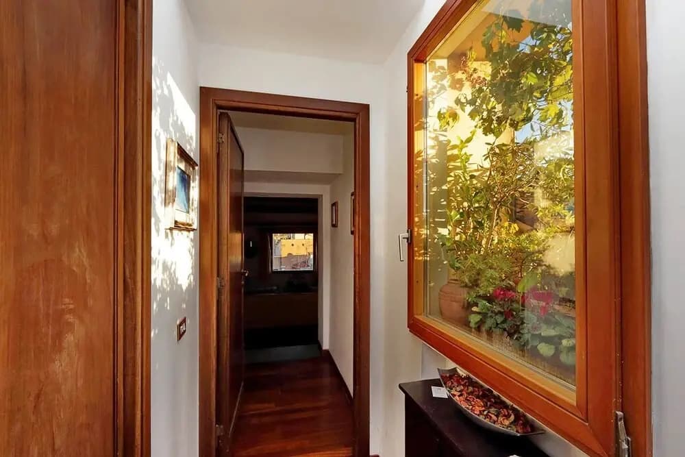Piazza Mattei Terrace Apartment - photo 9