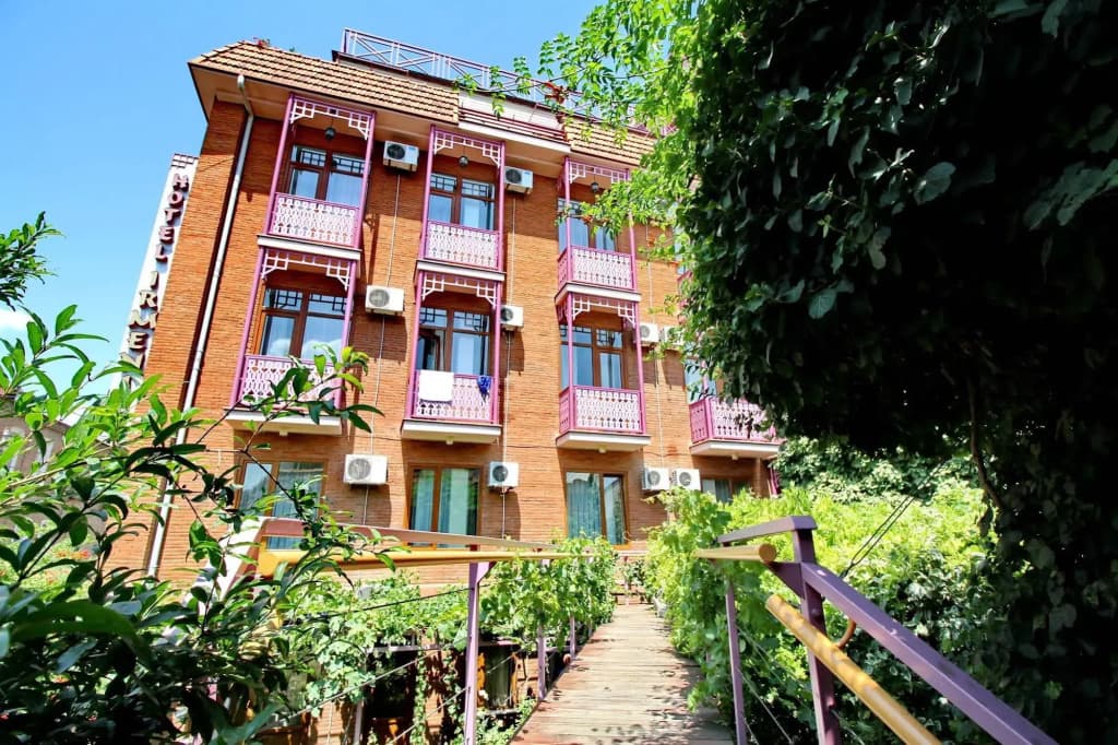Hotel Irmeni - main photo