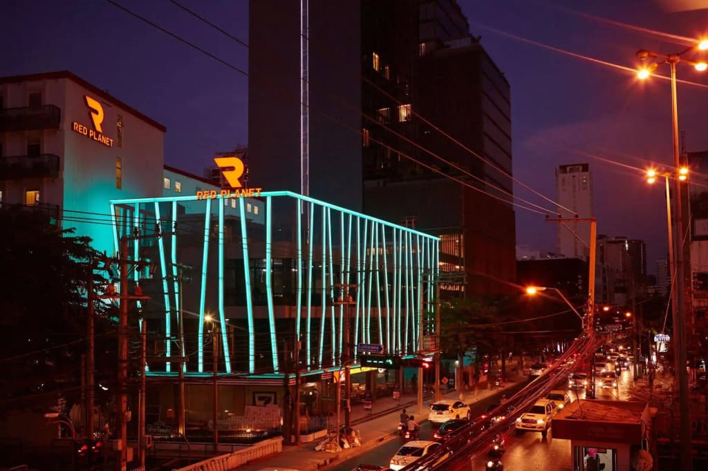 Easy Planet Bangkok Surawong - photo 20