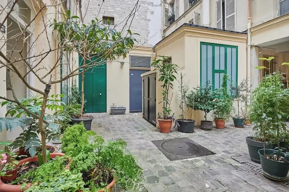 Sublime Apartment in the Heart of the Marais - photo 19