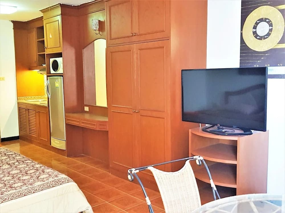 Thepthip Mansion Pratumak - photo 5