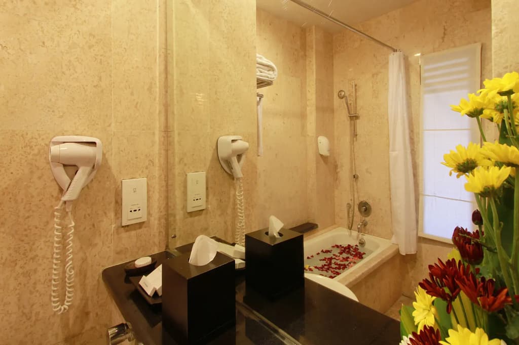 The Lokha Legian Resort & Spa - photo 9