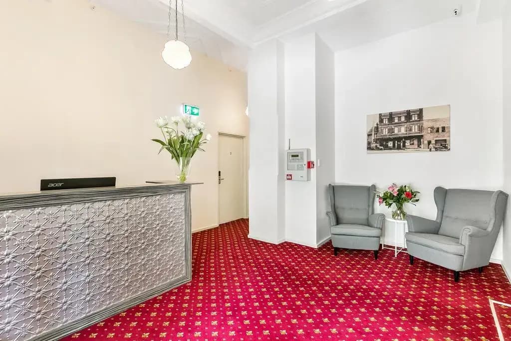 Excelsior Apartments - photo 7