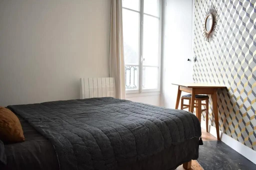 Stylish and Modern Apartment in Le Marais - photo 3