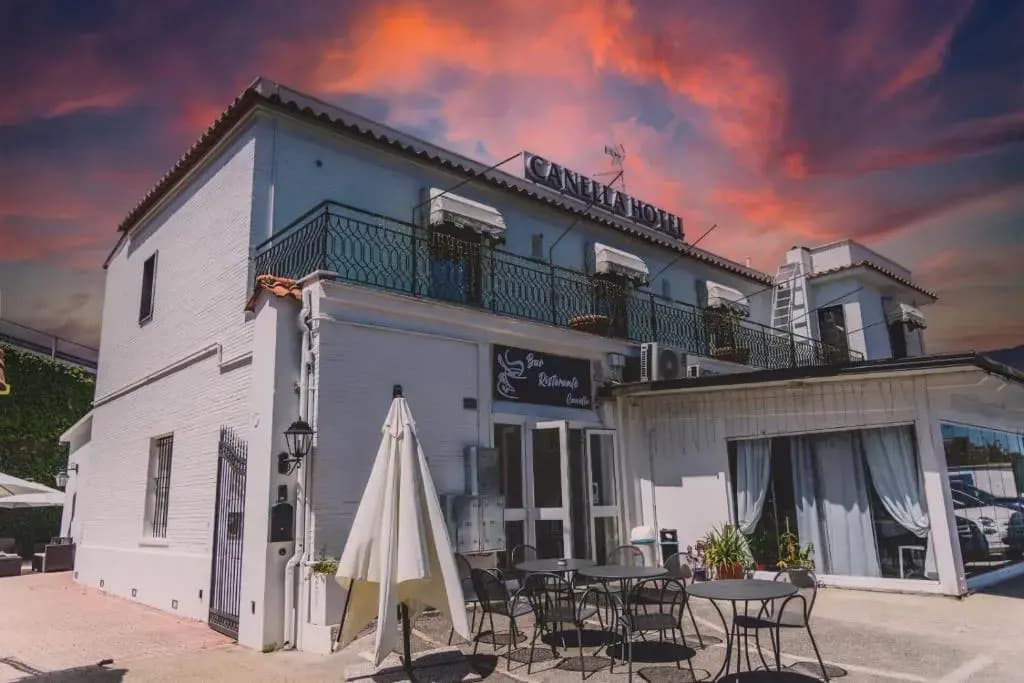 Canella Hotel - photo 1