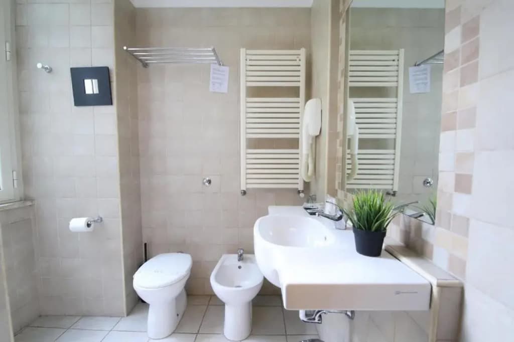 Hotel Latinum - photo 22