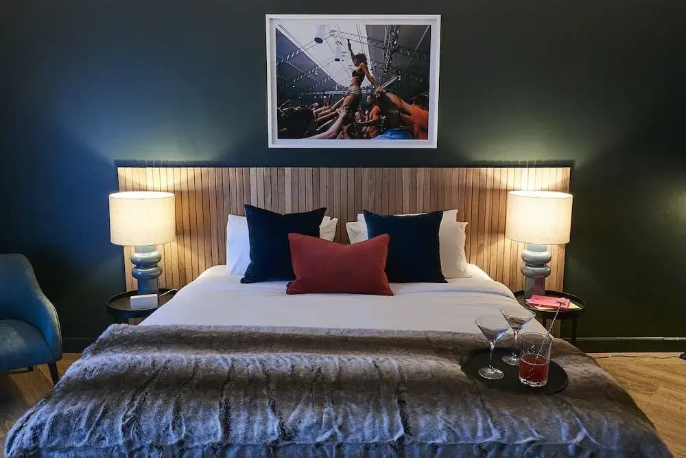The Blue Hotel Bondi - photo 6