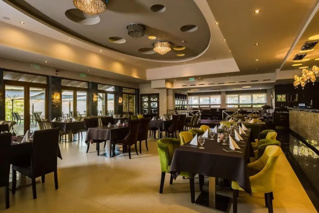 Duna Garden Hotel - photo 21