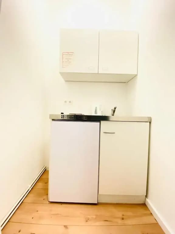Spacious 8BR Apt with Terrace 16P - photo 20