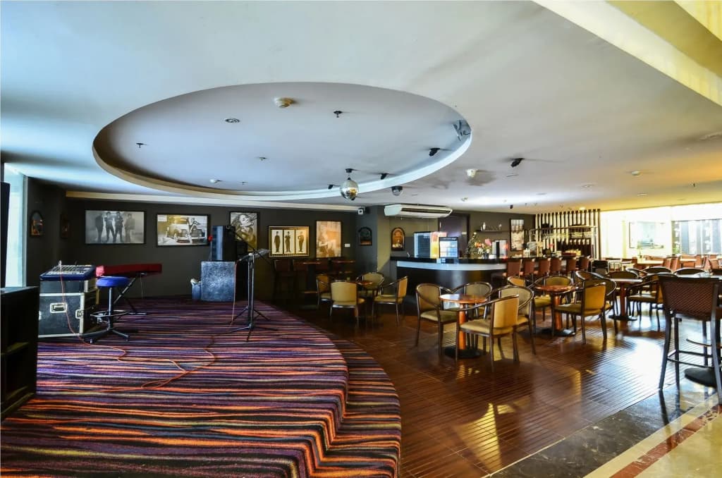Losari Roxy Hotel Jakarta - photo 14