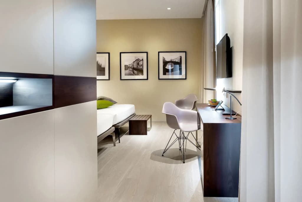Canada Hotel - photo 13