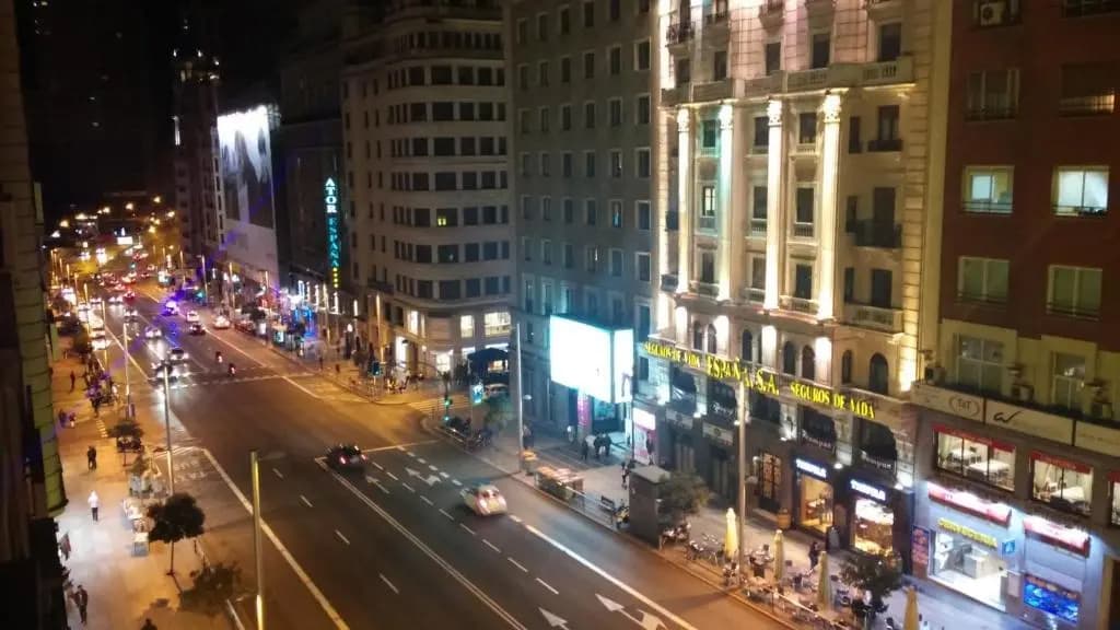 Gran Vía 55 - photo 13