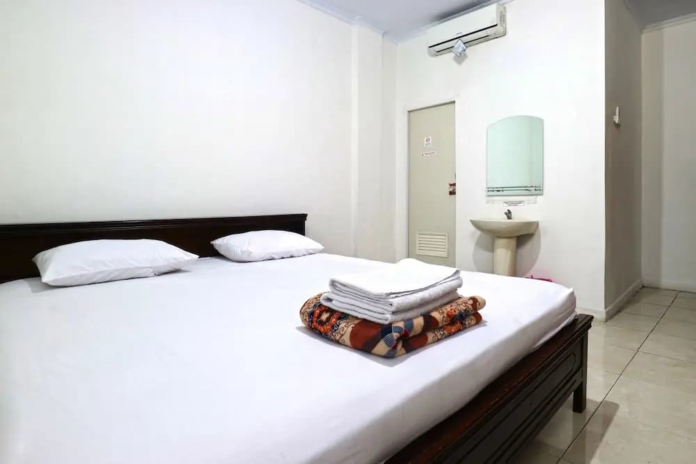 Sisca Guest House - photo 4