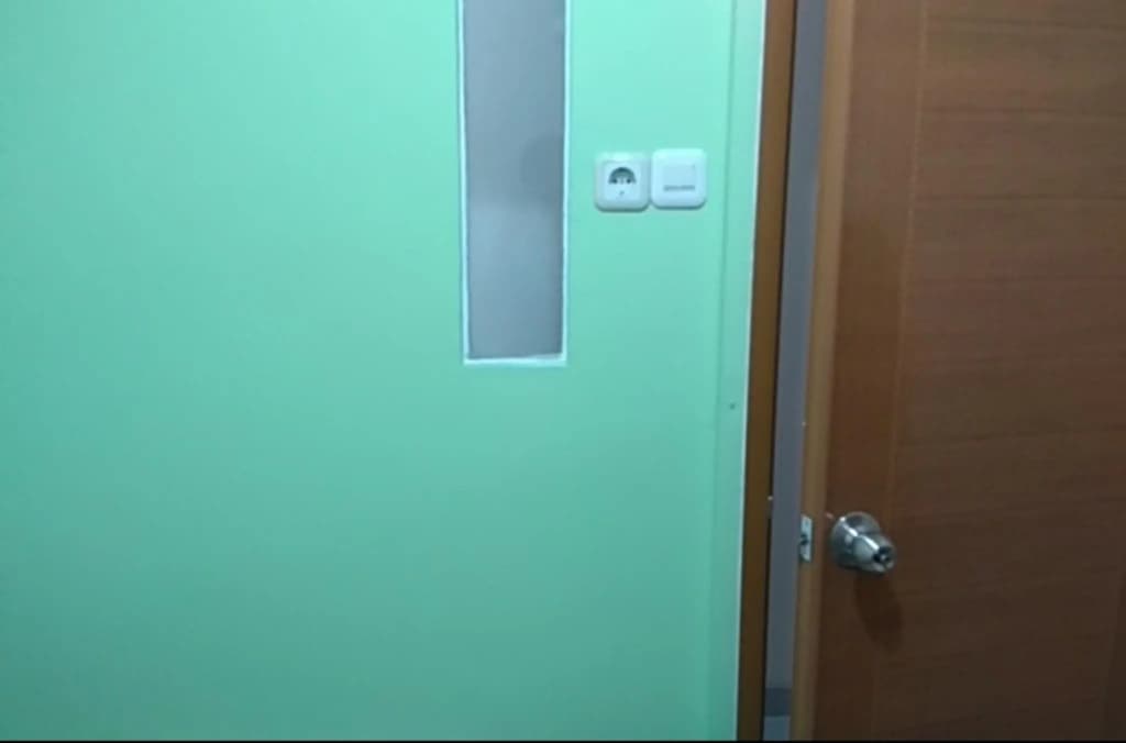 Eiffel Residence Cideng - Female Only - photo 6
