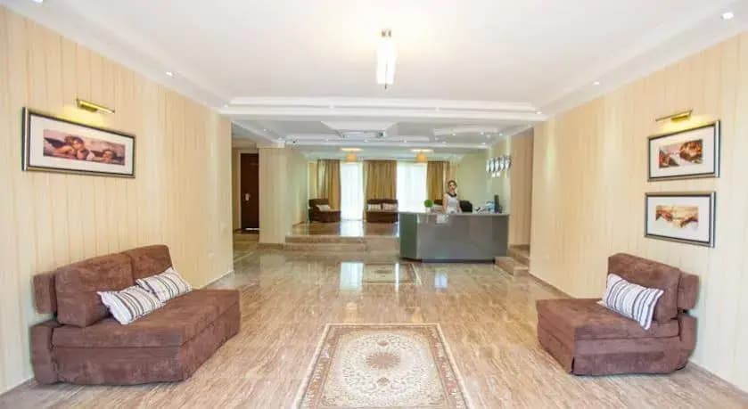 Gtm Plaza Hotel - photo 17