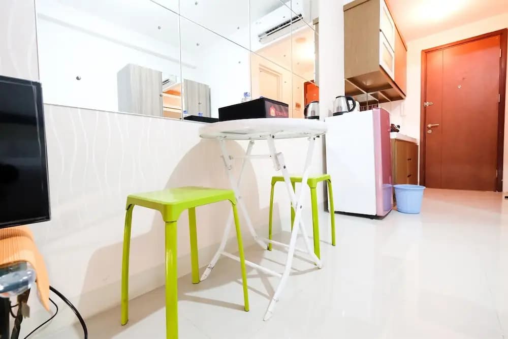 Studio Signature Park Grande Apartment Near MT Haryono dan Kuningan - photo 11