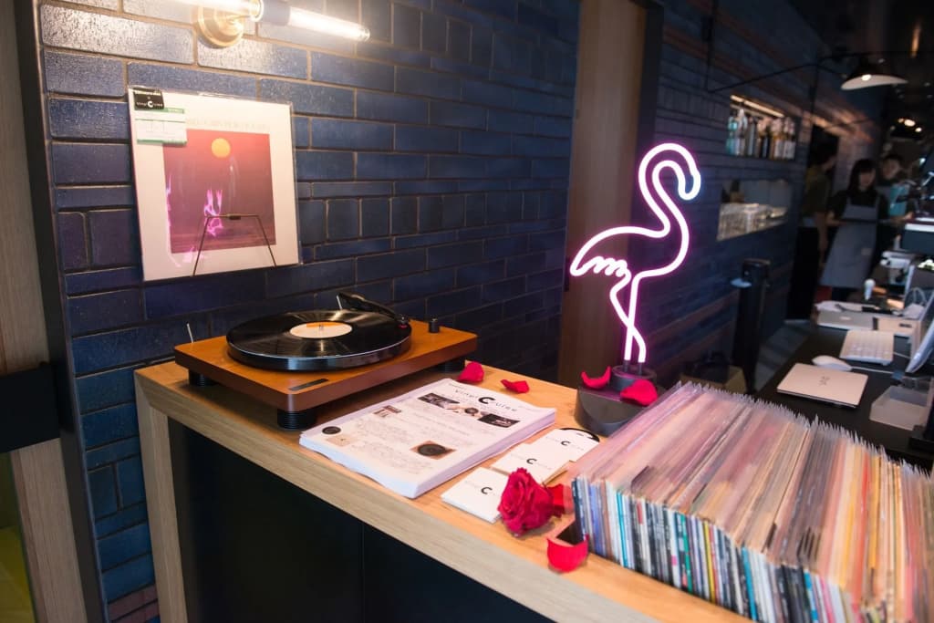 Hotel She, Osaka - photo 4
