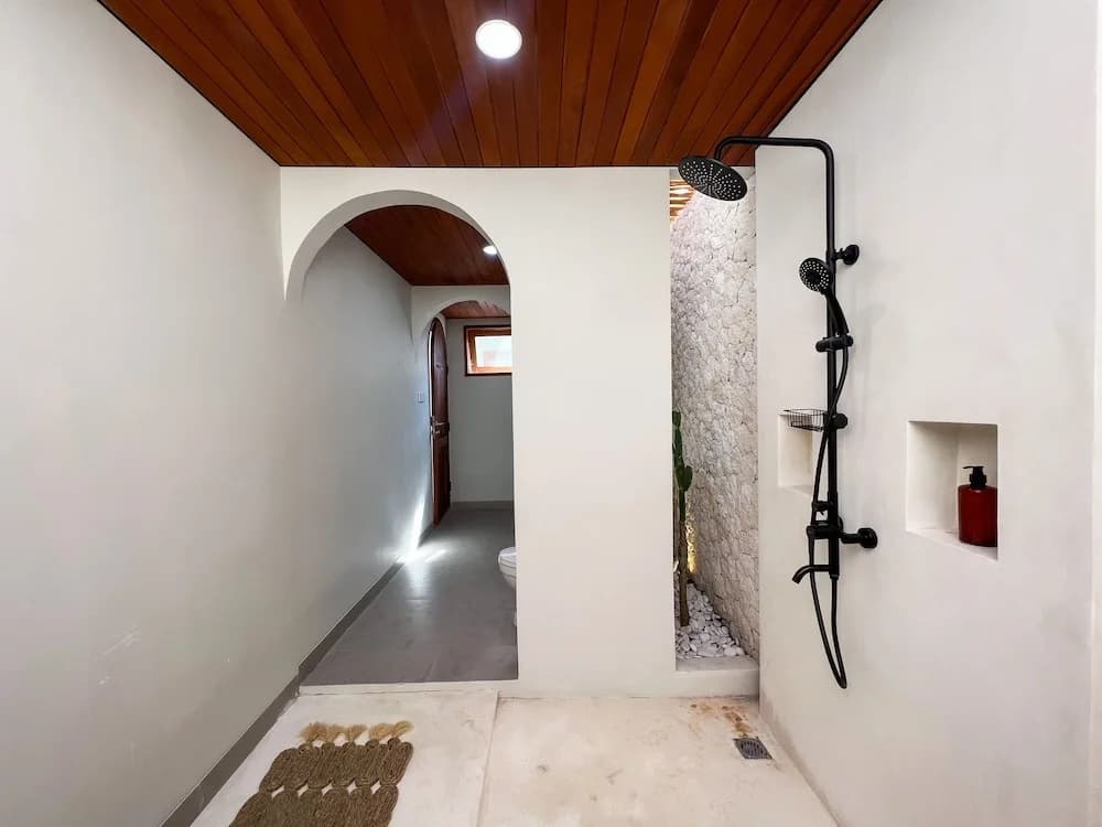 Moana Villa & Suites Bingin - photo 9