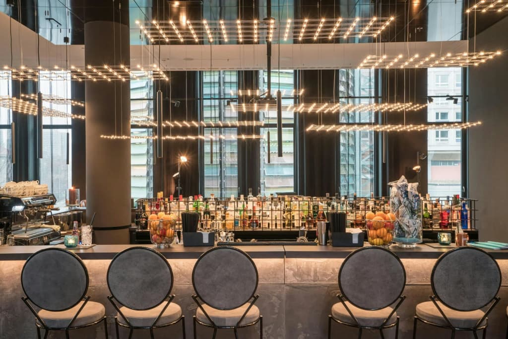 Motel One Berlin-Alexanderplatz - photo 20