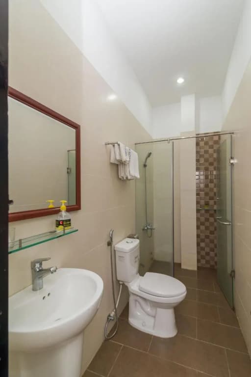 Truc Hung Hotel - photo 6