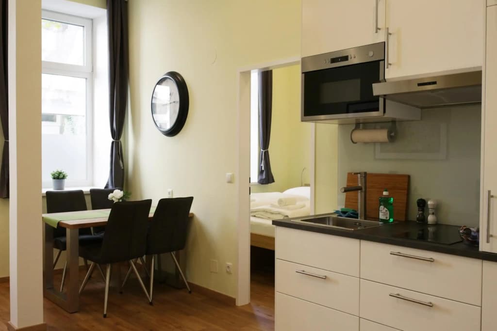 Vienna Gold Apartments - contactless check in - photo 6