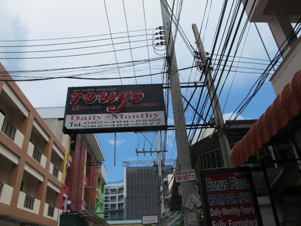 Rouge Service Apartments - photo 1