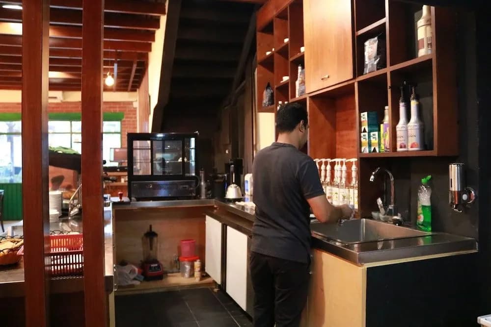 Friends Perk Hostel - photo 16