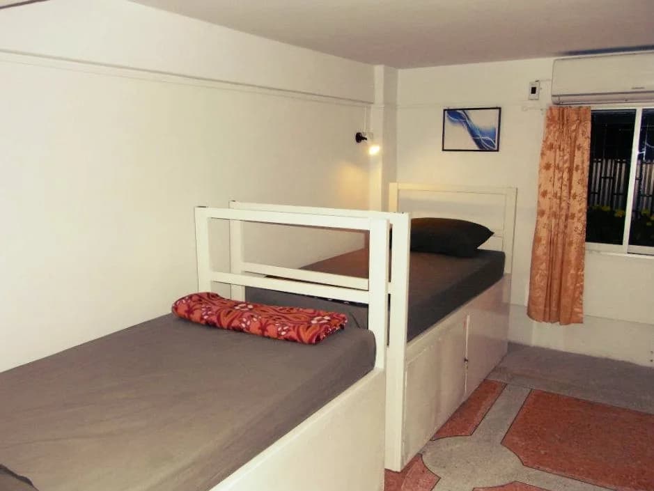 Feel at Home Backpackers(เฟียล แอท โฮม แบ็คแพ็กเกอร์) - photo 2