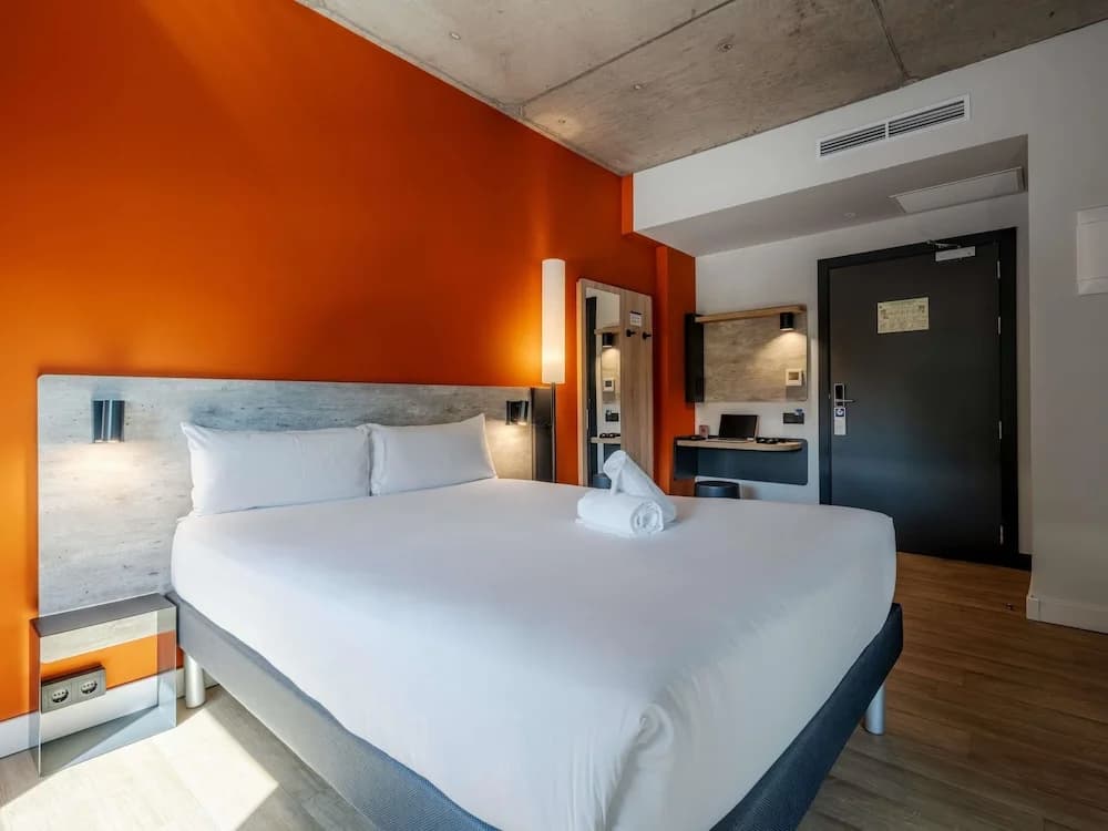 Ibis Budget Madrid Aeropuerto - photo 29