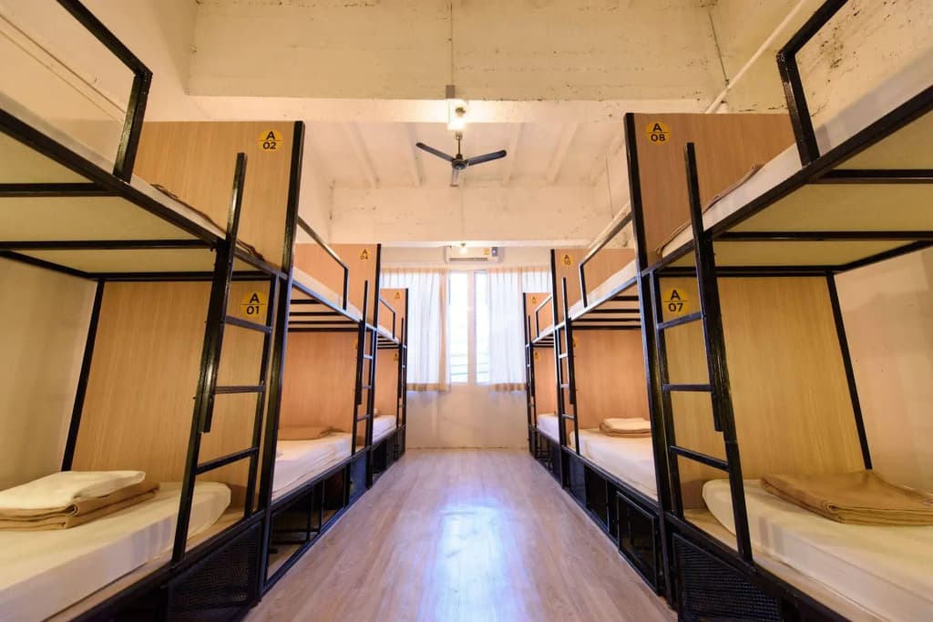 Warm White Hostel - photo 13