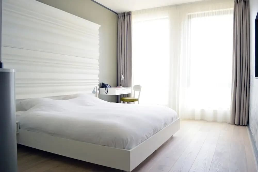 Skotel Amsterdam, Hotelschool The Hague - photo 33