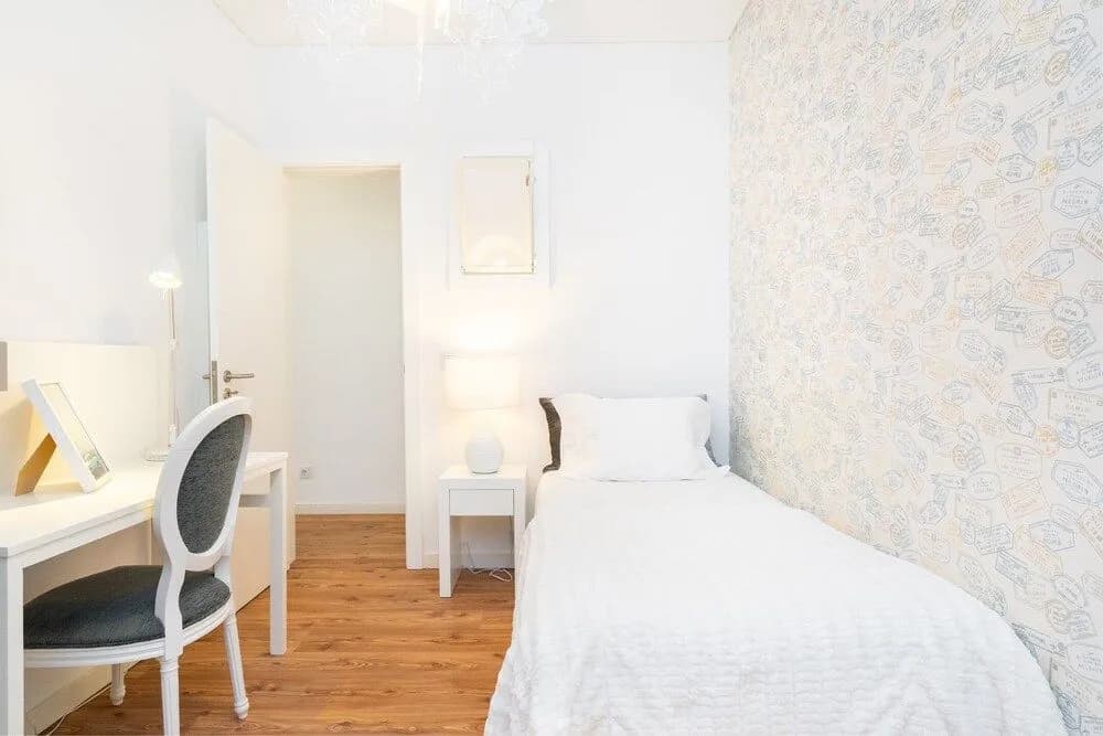 Golden Premium Apartment - photo 5
