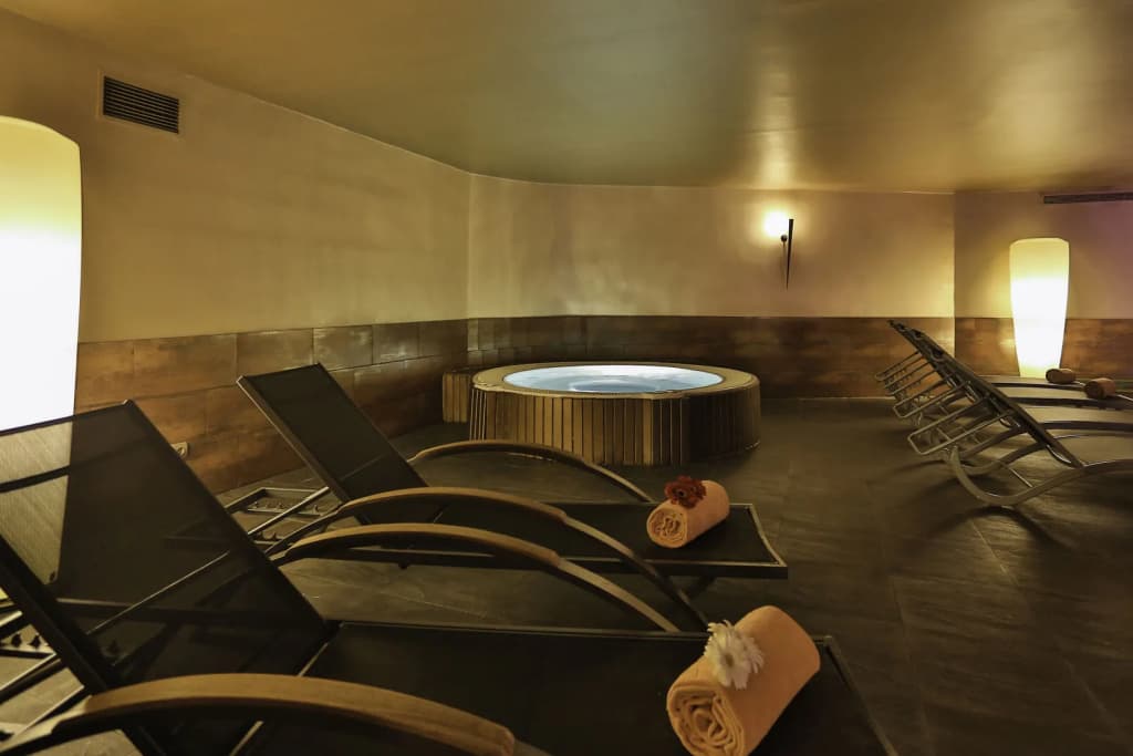 Dom Pedro Lisboa Hotel, a member of Radisson Individuals - photo 24