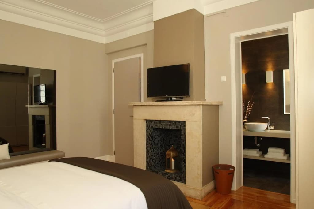 Castilho House - photo 16