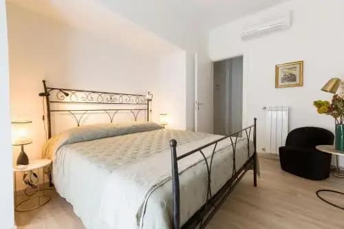 Bea'S Guesthouse - photo 4