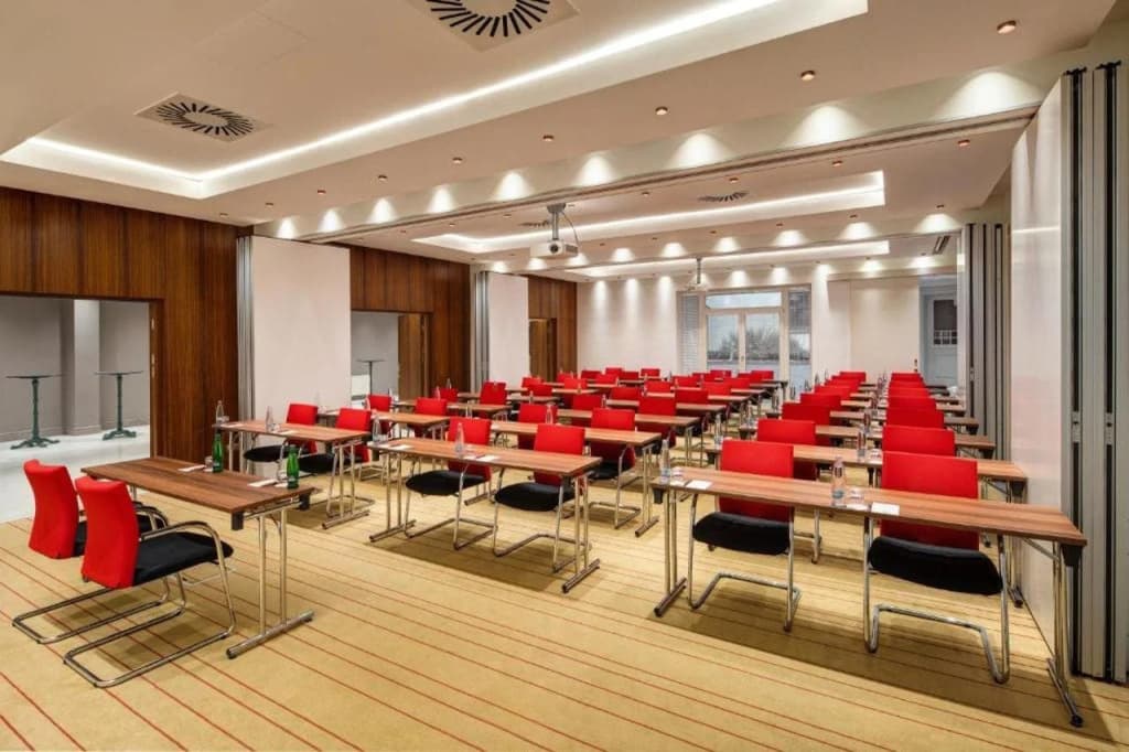 Mamaison Hotel Riverside Prague - photo 21