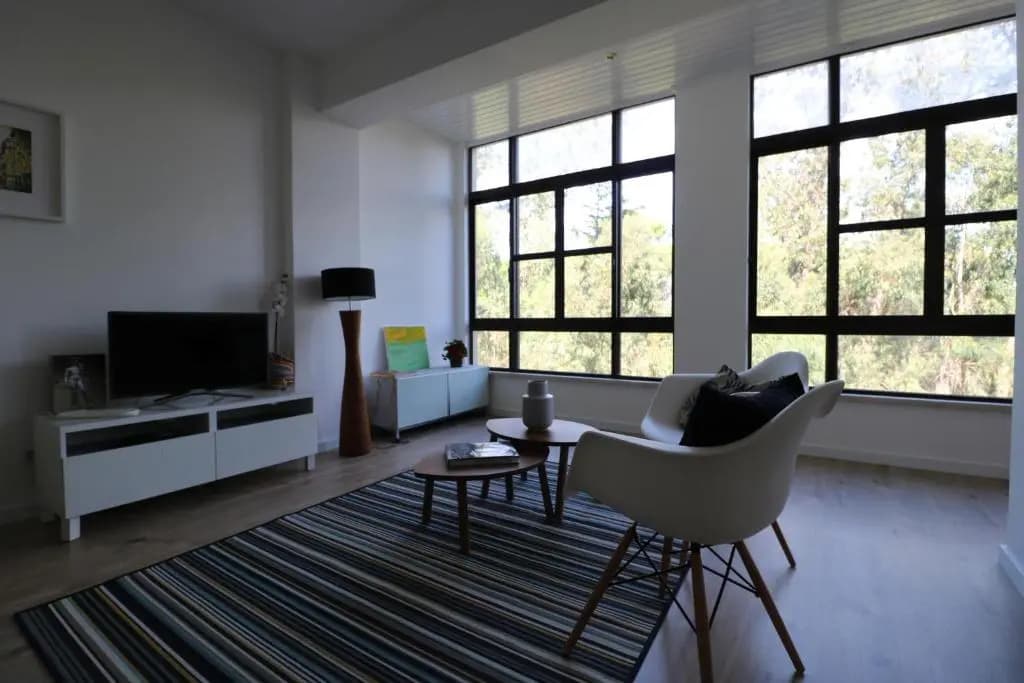 Treetops Lisbon Apartment - photo 2