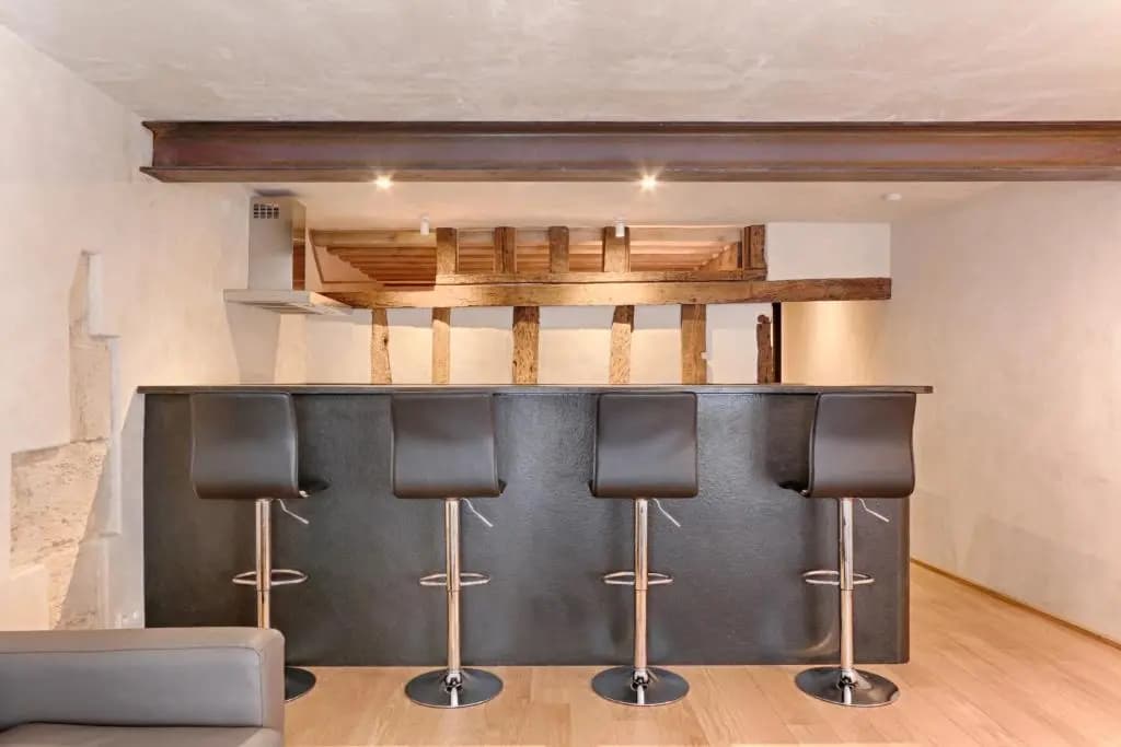 Luxurious & Design Flat 2BR/8P- Boulevard Saint Germain - photo 13