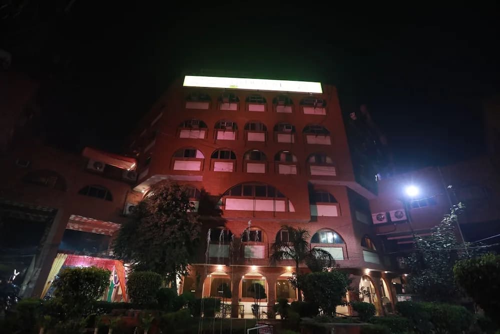 Hotel Chanson Grand Westend - main photo