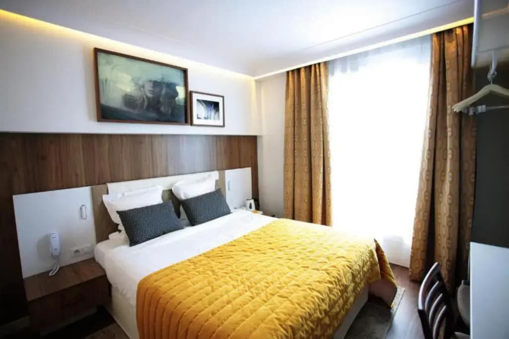 Eiffel Turenne Hotel - photo 19