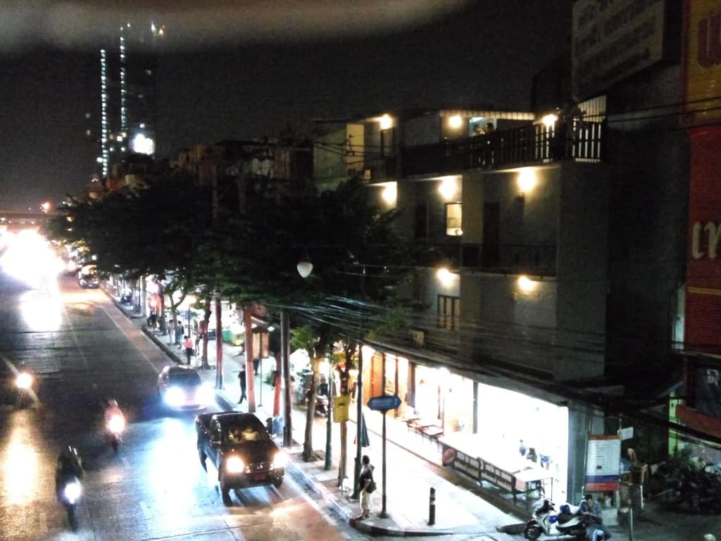 Baan hostel - photo 17