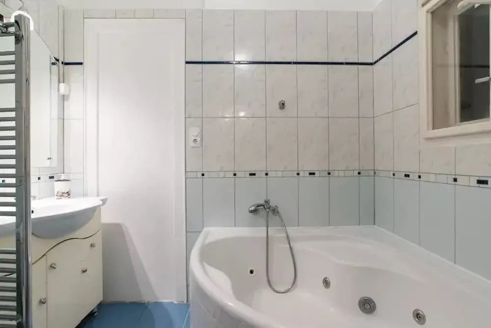 Budapest Promenade Apartments - photo 9