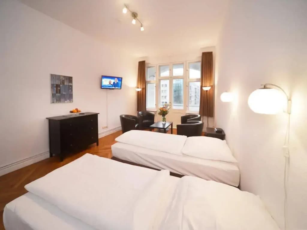 Old Town Apartments Greifswalder Strasse - photo 2