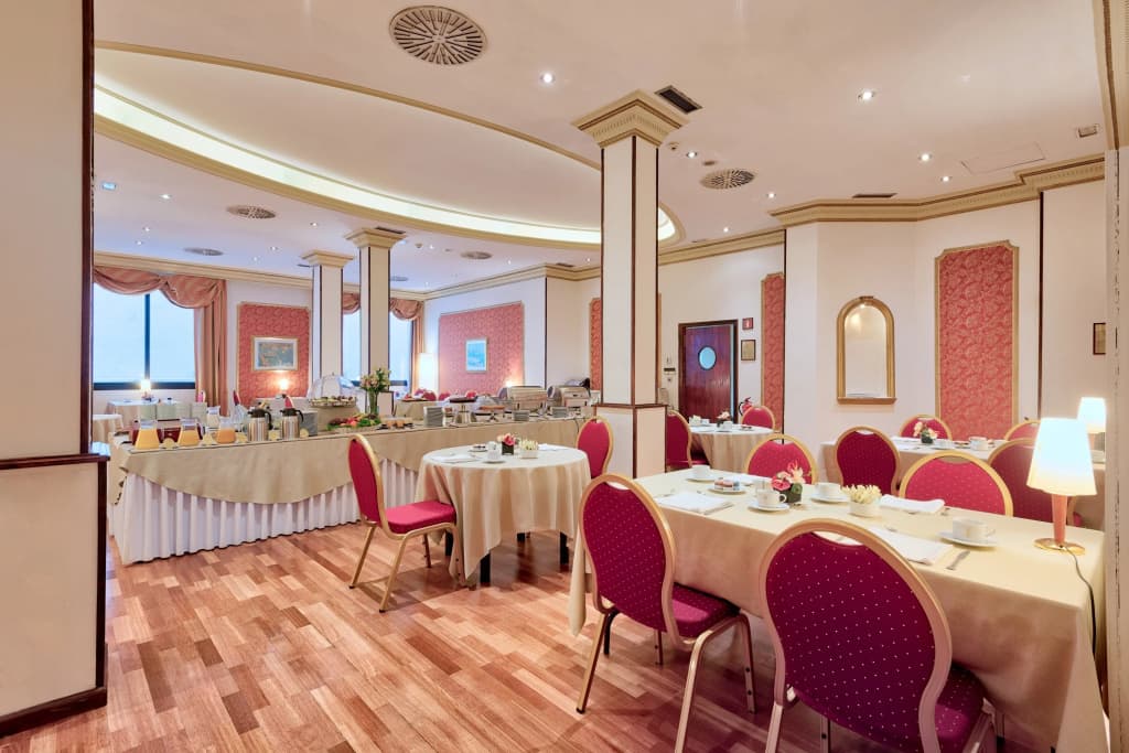 Hotel Roger de Lluria Barcelona - photo 43