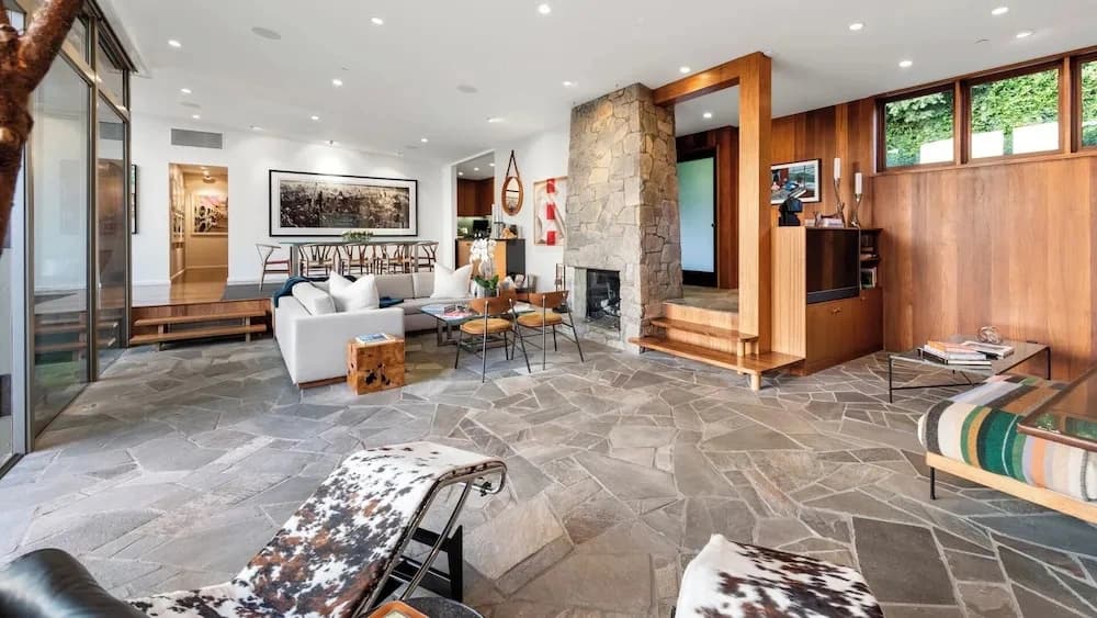 Waynecrest - photo 1