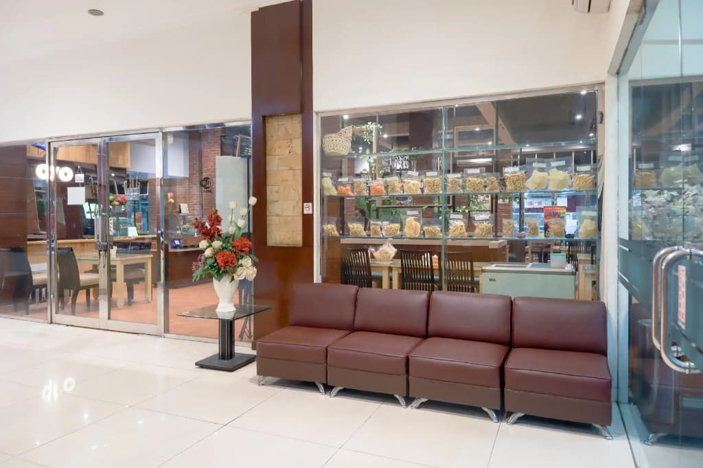 Puri Inn Hotel - photo 13